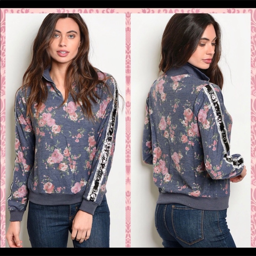 ✨Navy Floral Love Sweater✨